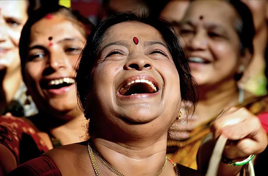 印度“笑醒”？俄罗斯引入印度劳动力这事儿可没那么简单
 
俄印签劳动力合同，俄罗