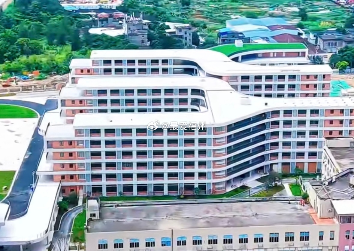 将于今年9月投用的福州屏东中学五四北校区 