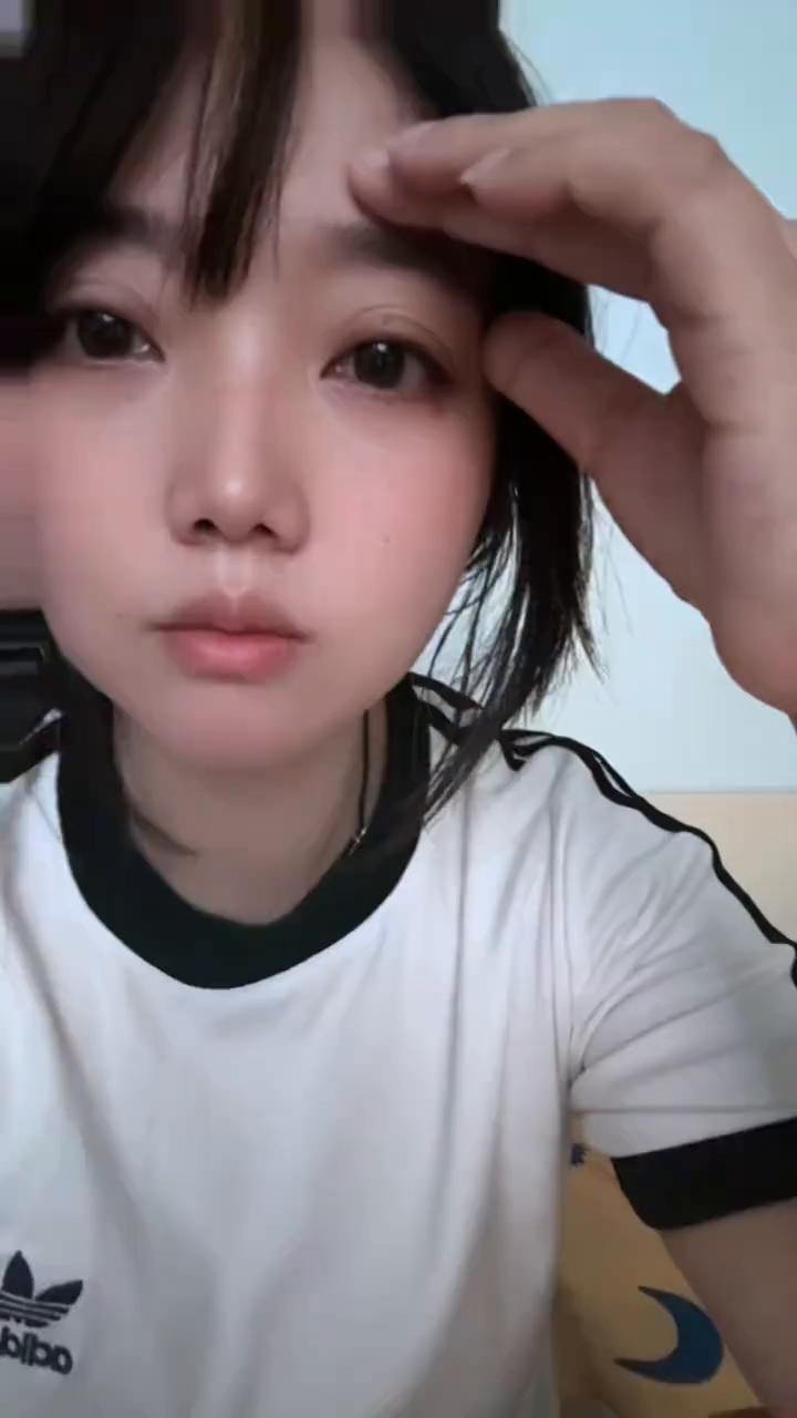 朋友们，今天亏了4K，我误了炒的就是心态，心态不好就容易亏钱。每次我一亏钱就开始
