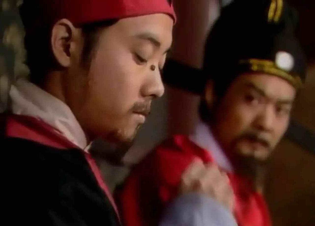 穷到住破庙、吃了上顿没下顿的落魄书生，靠别人赞助的50两银子翻身考中进士。十几年