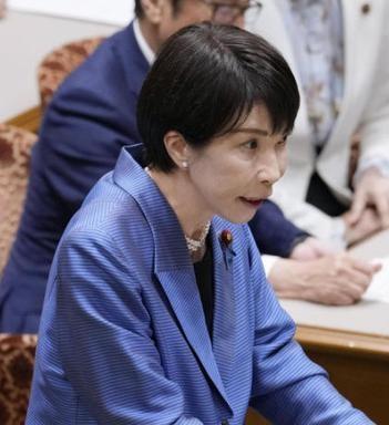 日本的一贯立场是什么？是摆脱战败国身份，不能称霸世界也要称霸东亚，尤其是要利用中