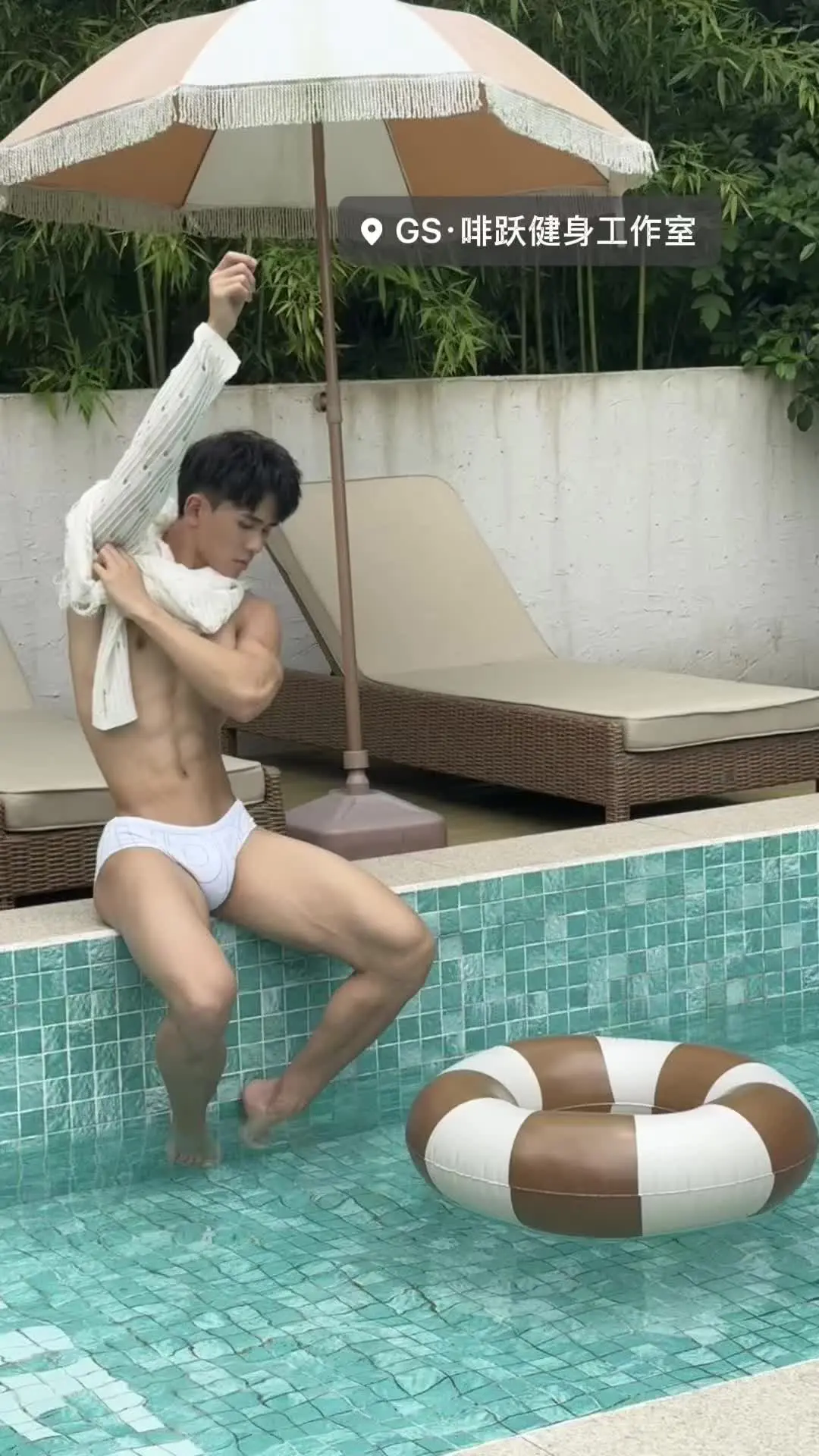 00后健身模特的日常