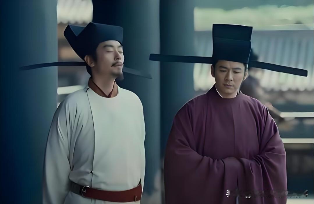 你觉得赵匡胤的死和赵光义有关吗?聊聊烛影斧声背后，赵匡胤死因的深层逻辑。
 
个