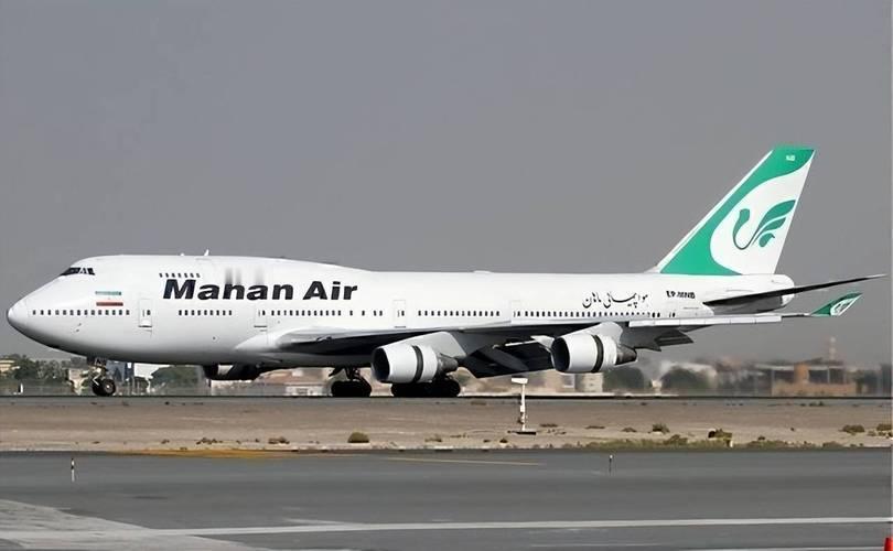 伊朗临时关闭领空，背后意义不简单。
2026年1月15日，伊朗突然宣布暂时关闭领