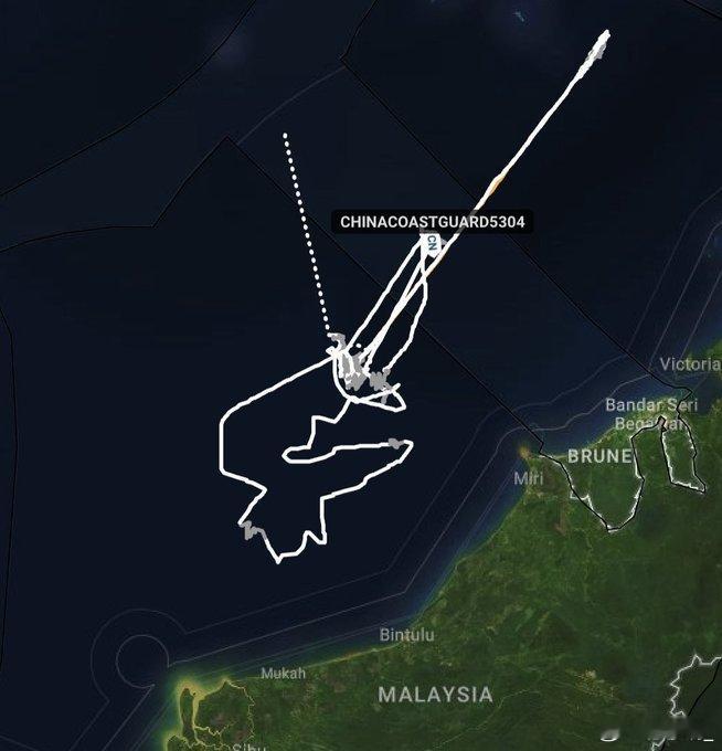 中国海警5304舰本月在南海西南海域巡航，包括南北康暗沙和曾母暗沙。图二为资料。