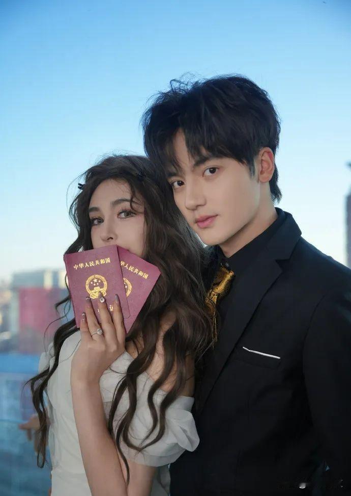 刘子瑞退圈了，不是闹着玩，是真不干了。
27岁，刚当爹不到半年，发了个没剪辑的视