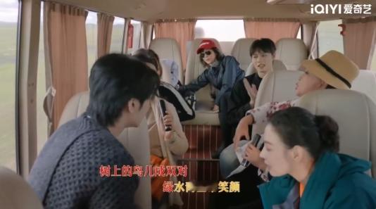 原来影后唱歌唱嗨了也跟我一样 一直把影后想象成不食人间烟火的仙女，结果看到她唱歌