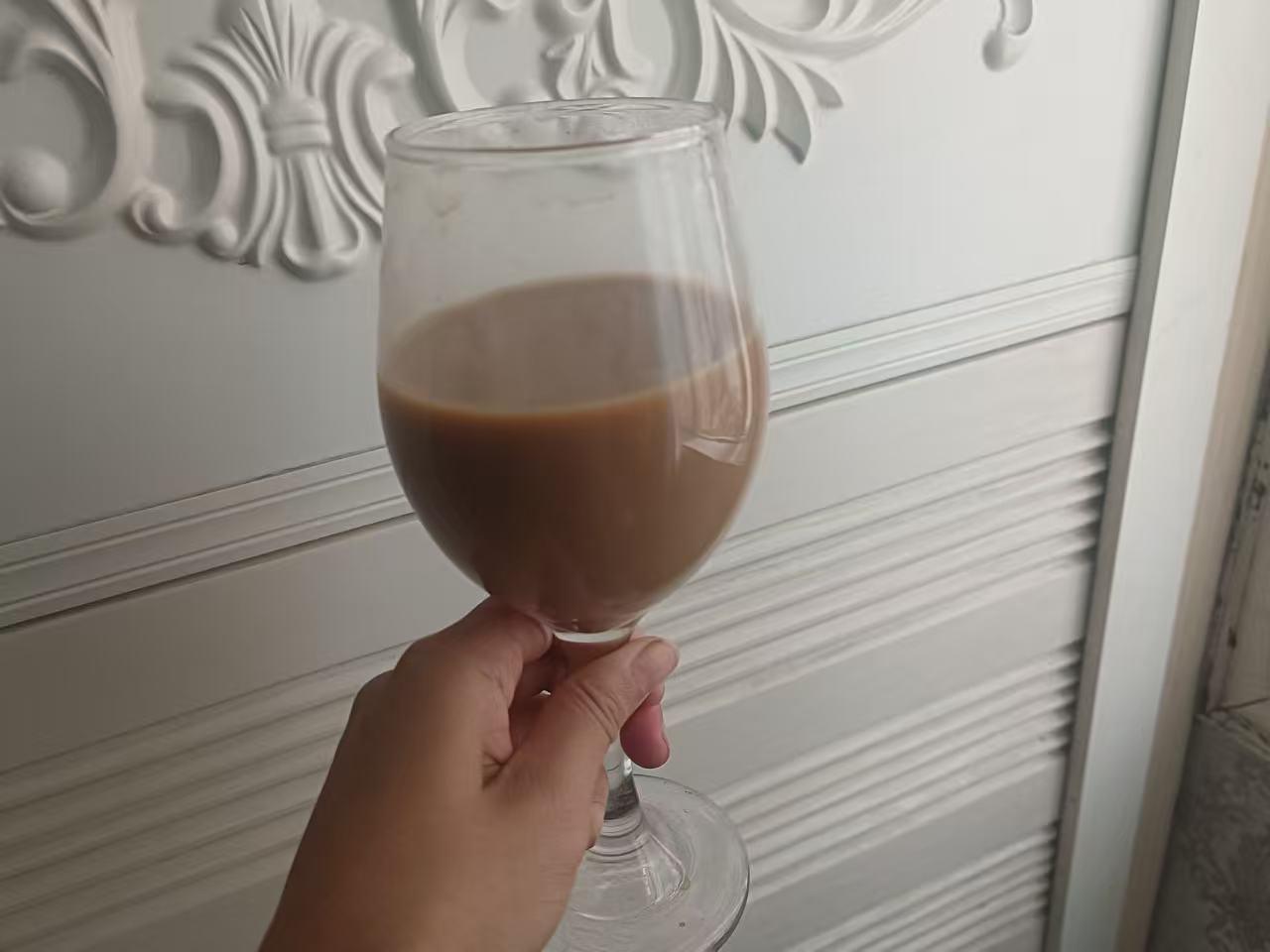 只想搞杯咖啡睡一会儿，脑袋太累了