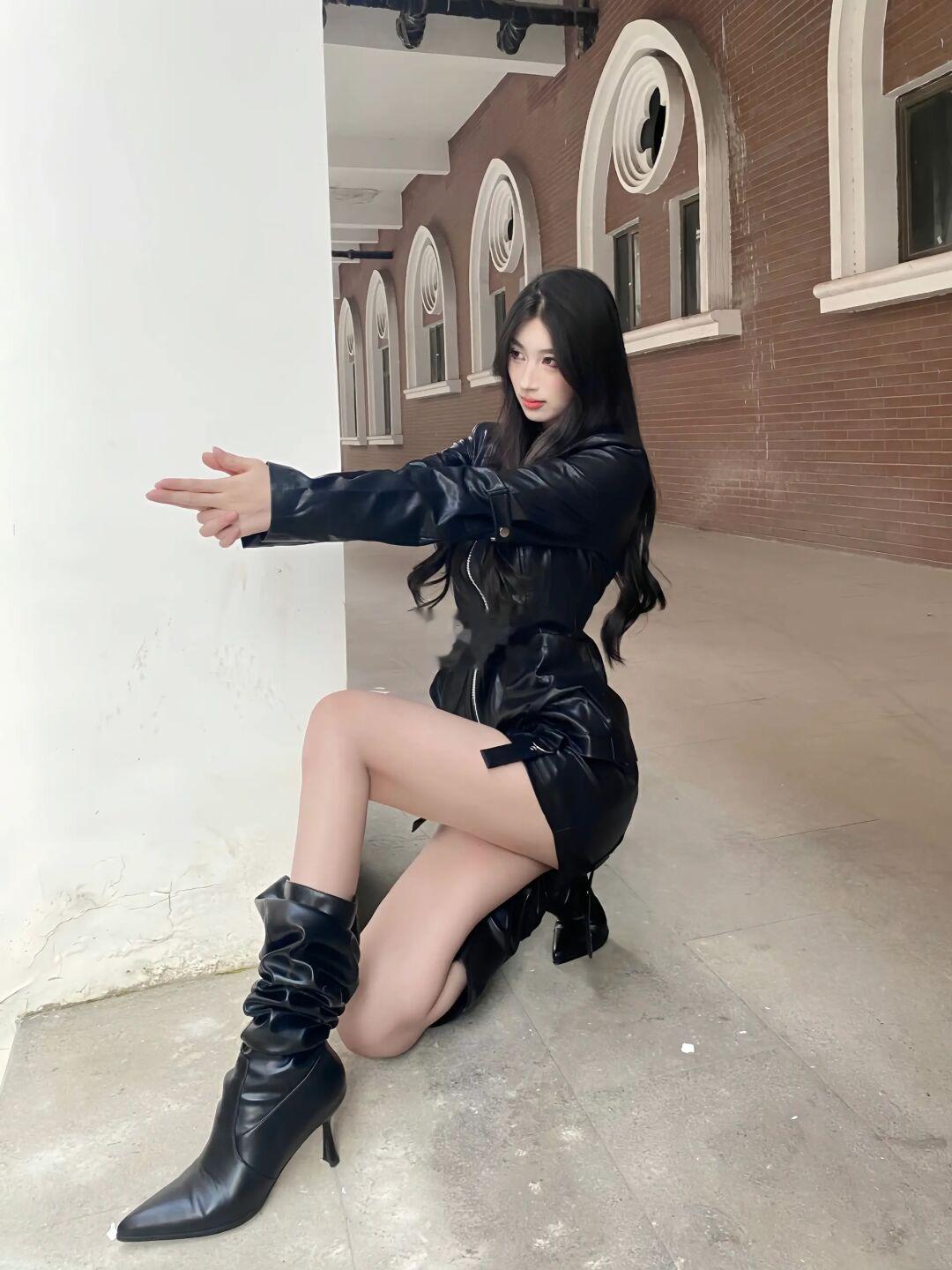 辣妹进来学姿势