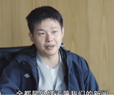 非洲的电网是中国拉的，互联网基站是中国建的，手机也都是中国出的，可当他们打开手机