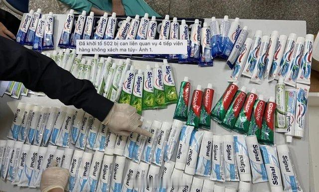 【别在境外没事帮陌生人带东西，有涉毒巨大风险！】2023年3月16日，越南航空V