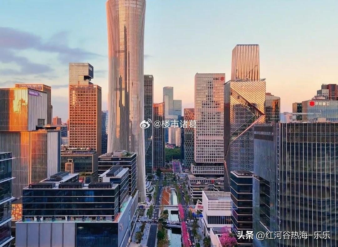 今年以来，北上广深楼市接连出台新政，接连控场。

4月份，北京累计网签17893