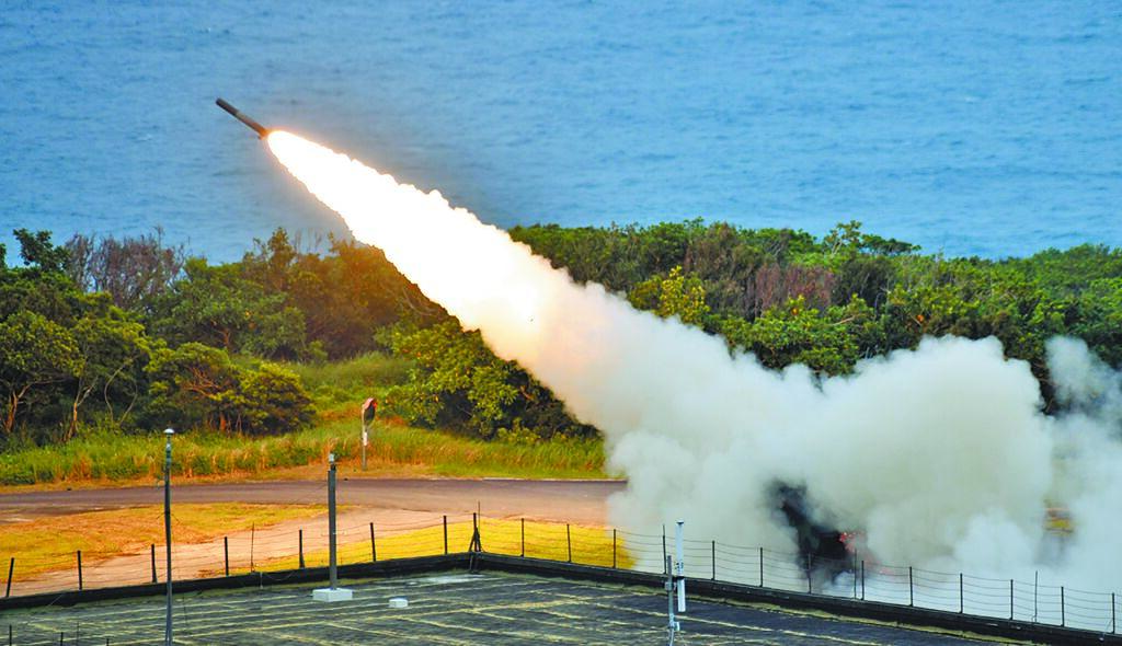 赖清德看样子怕了
今天的汉光42号演习要加上防斩首

4月11日上演的军演，有几