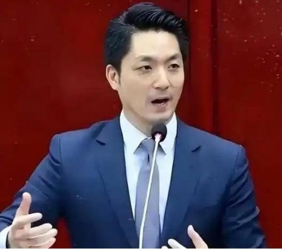 台北市长蒋万安最近撂了句狠话！他表示，如果大陆军机继续在台海绕飞演习，他就要停掉