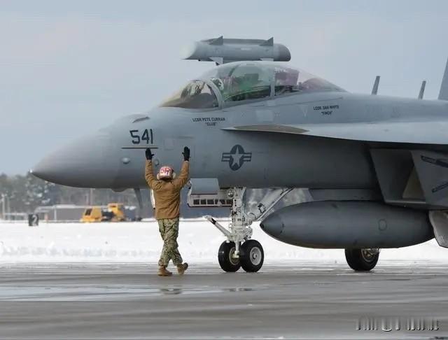 6架咆哮者前出波多黎各，美军要在委内瑞拉摊牌？

12月10日，美国战区网站称，