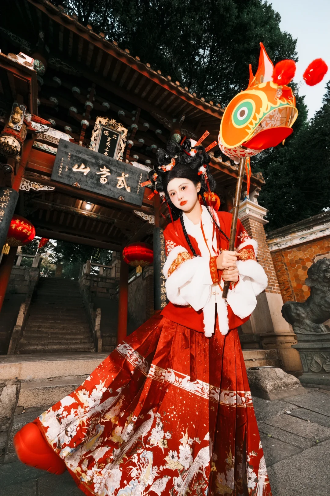 新年妆造-财神到