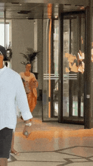 不懂就问，
这个是王室的公主吗？
这气质无敌。