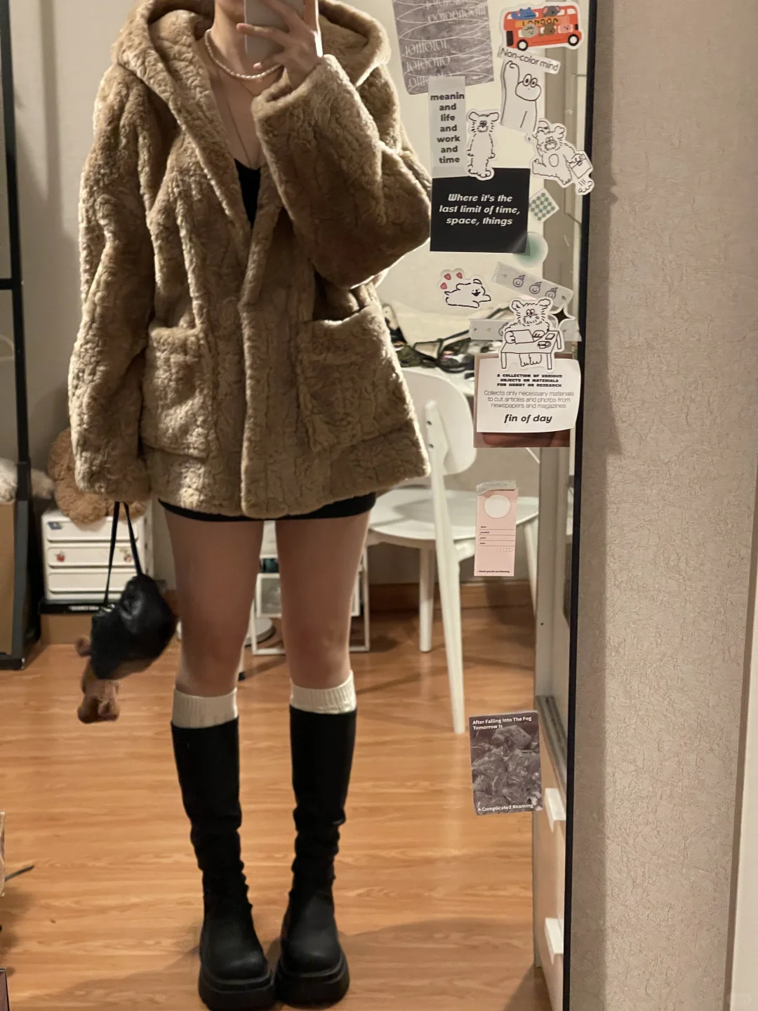 毛绒外套+长靴
