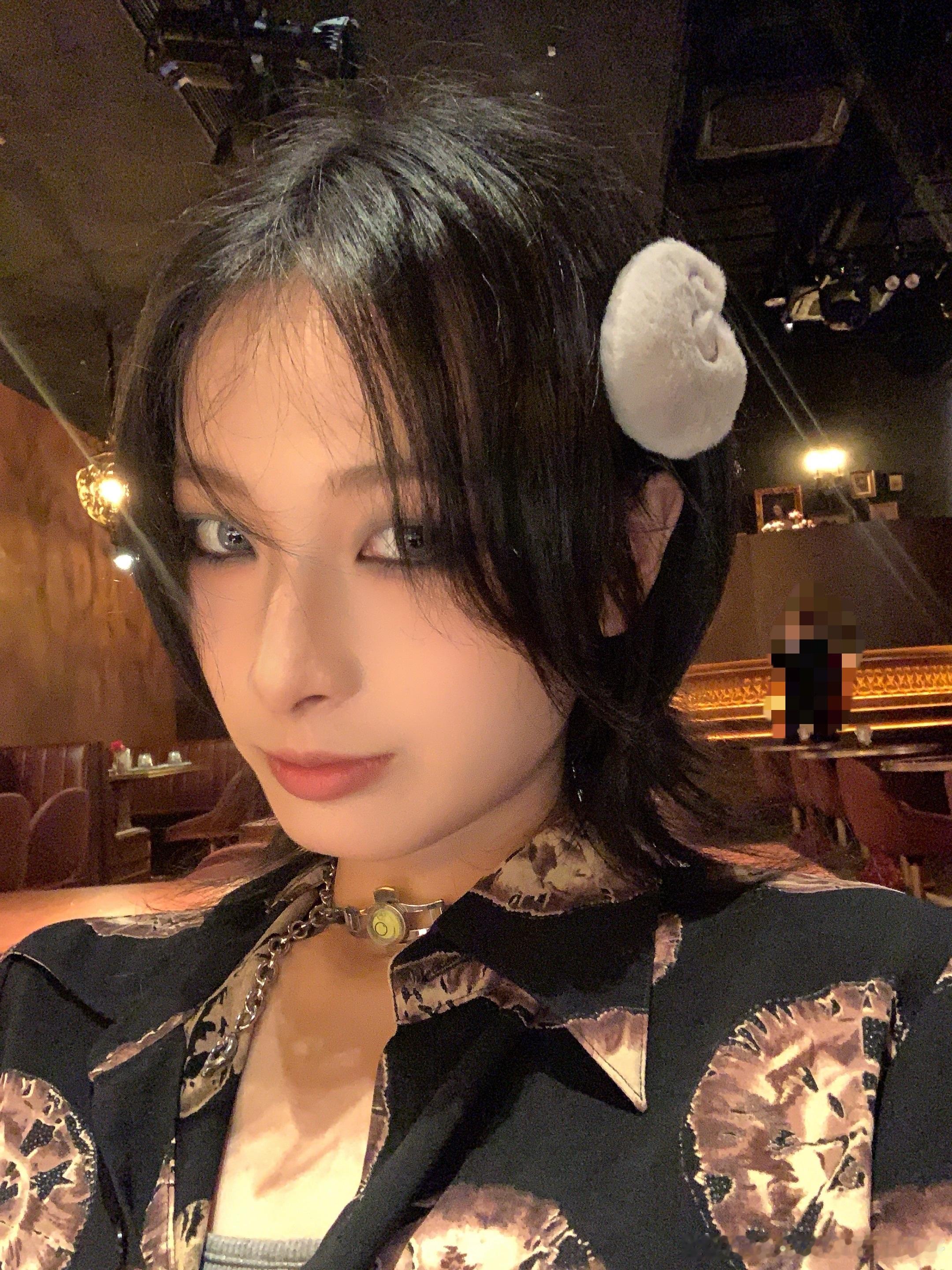 发送生日美照happy birthday to me！ 