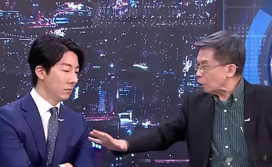 绿营发言人吴铮炫自己啥都不用陆产，遭唐湘龙反问那你用的是什么语言？

胡搅蛮缠但