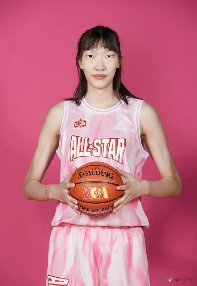 韩旭当选票王! 2024WCBA全明星首发阵容球迷票选出炉!

据WCBA官方消