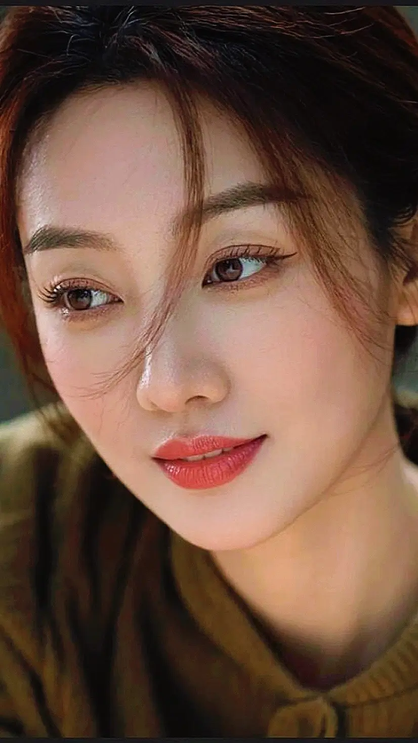 质感氛围感自拍 ai创作 伙伴计划广告分成