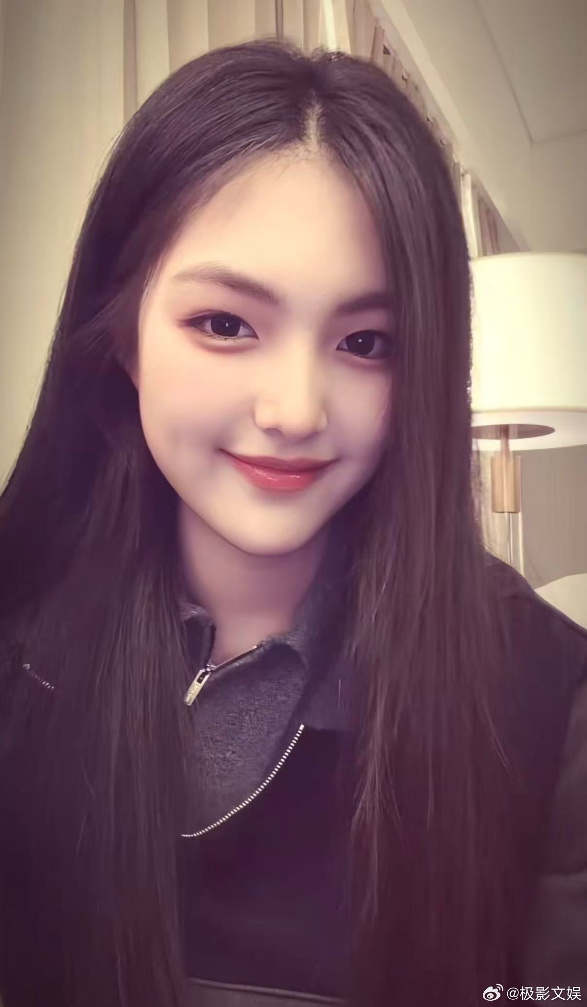 王诗龄CHAsohee手势舞王诗龄sohee手势舞cha王诗龄sohee手势舞c