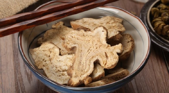 快来看看图片中的中药你认识哪几种？#在中医院喝到了中药奶茶# ​​​