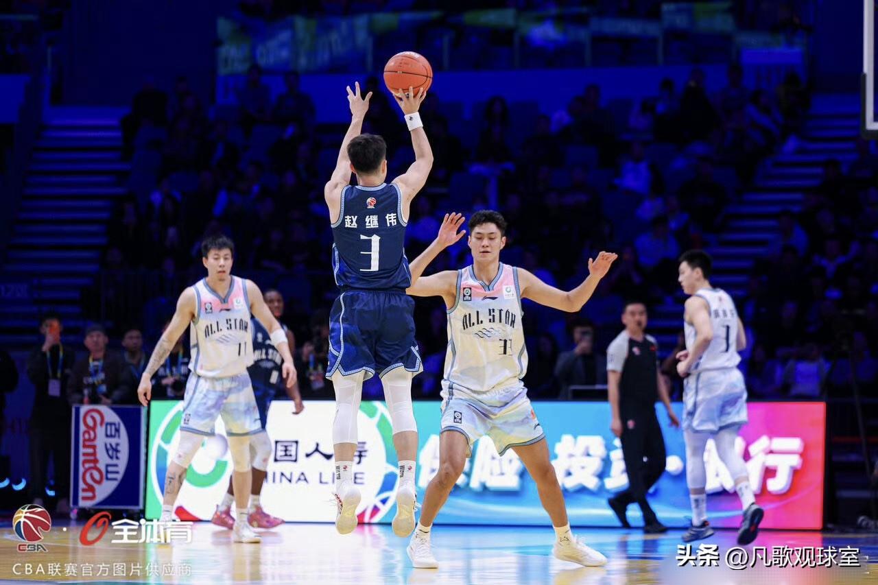 万万没想到，赵继伟全明星正赛只得到2分，这种完全不防守的比赛，投出9中1，三分6