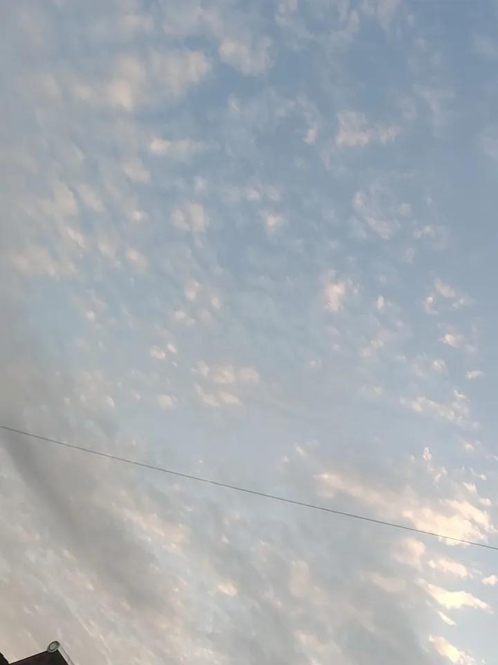 看看你拍的美照蓝天白云好美的意境，让人神清气爽