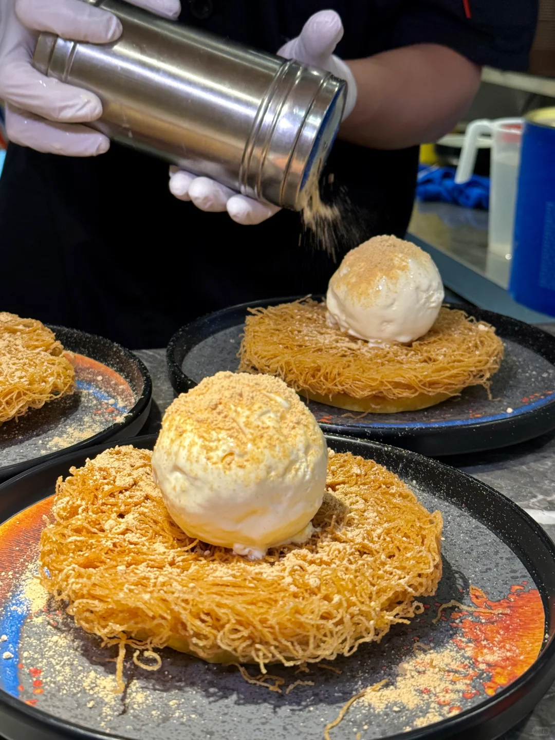 上海好颠啊“炸蛋冰淇淋”🥚🍦🌽…