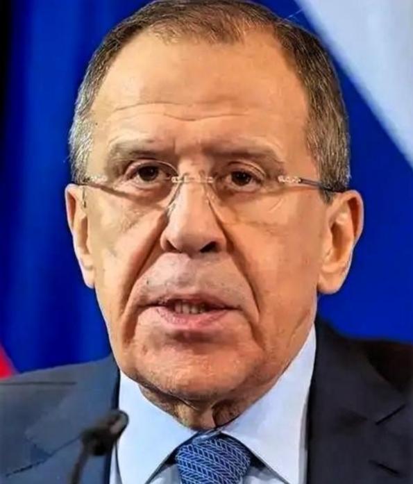 4 月 24 日，莫斯科甩出一记震碎全球政坛的 “重磅炸弹”！干了快 20 年外