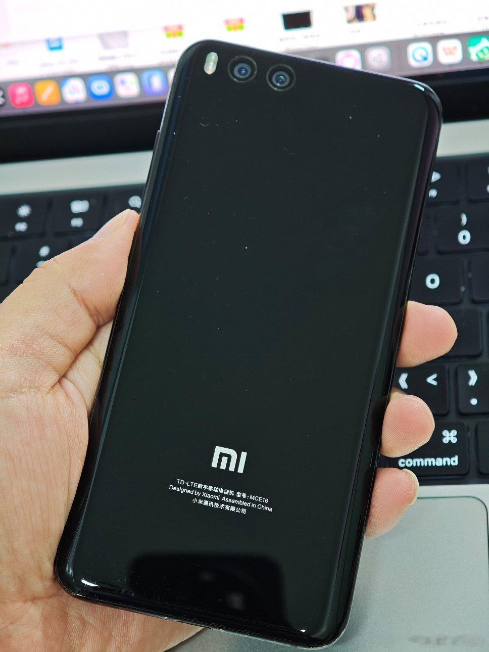 办公室翻了翻红米3小米3电信版小米6我打算今晚用红米3置换k100 pro ma