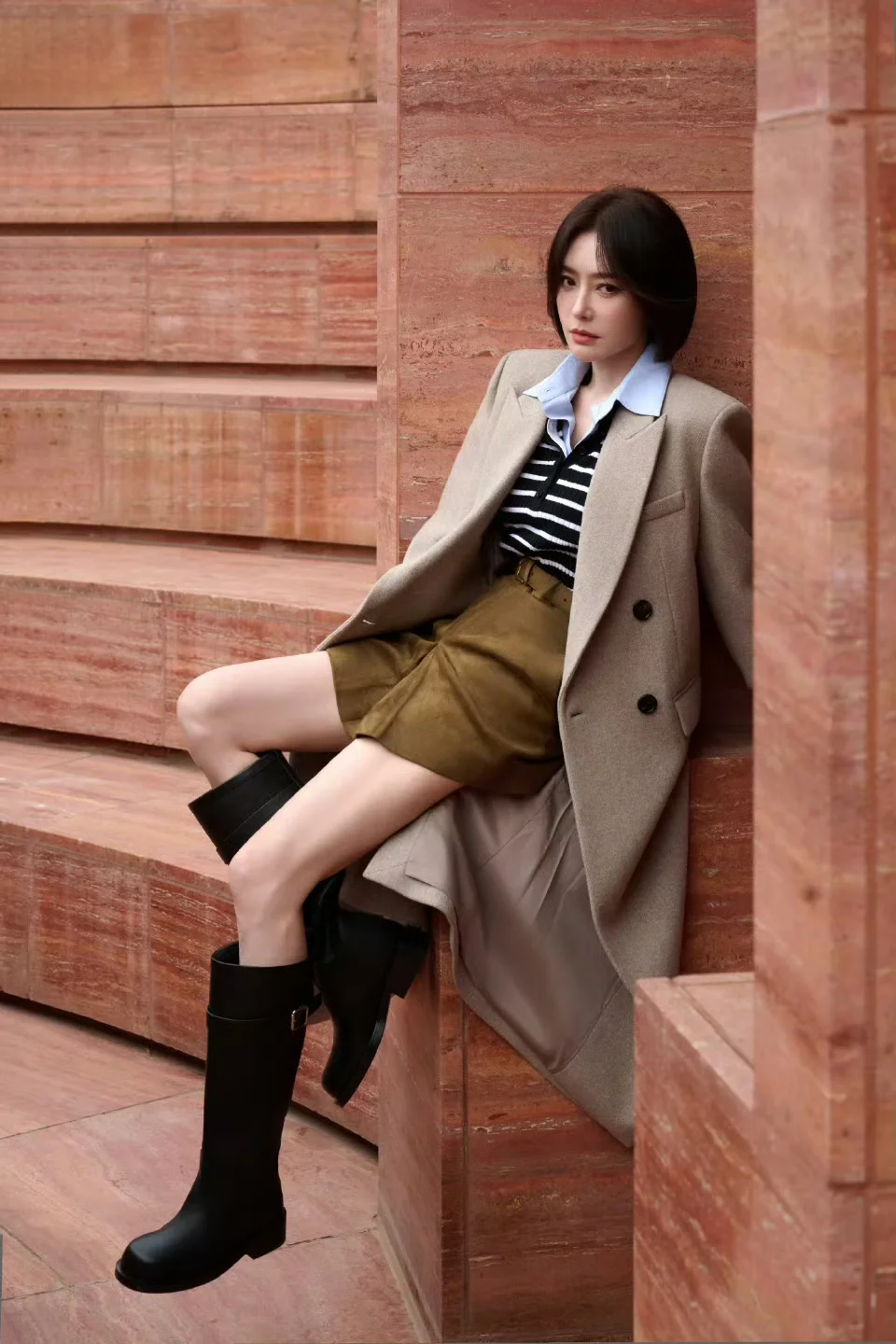 给秦岚化的拽姐妆