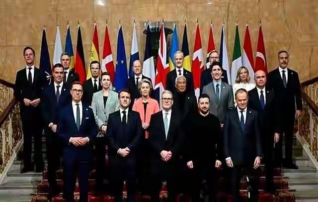 欧洲的国力支持乌克兰维持80万训练有素，装备精良，拥有强大科技支撑的国防军，看起