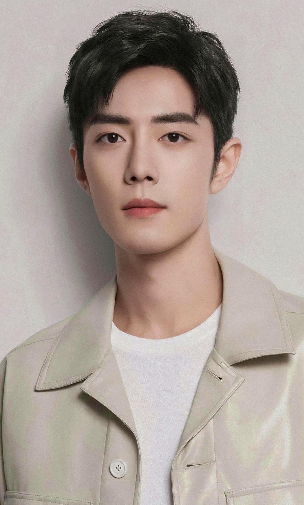 肖战这回真用实力说话了。

新剧《藏海传》直接封神。郑晓龙导演的，质量不用多说。