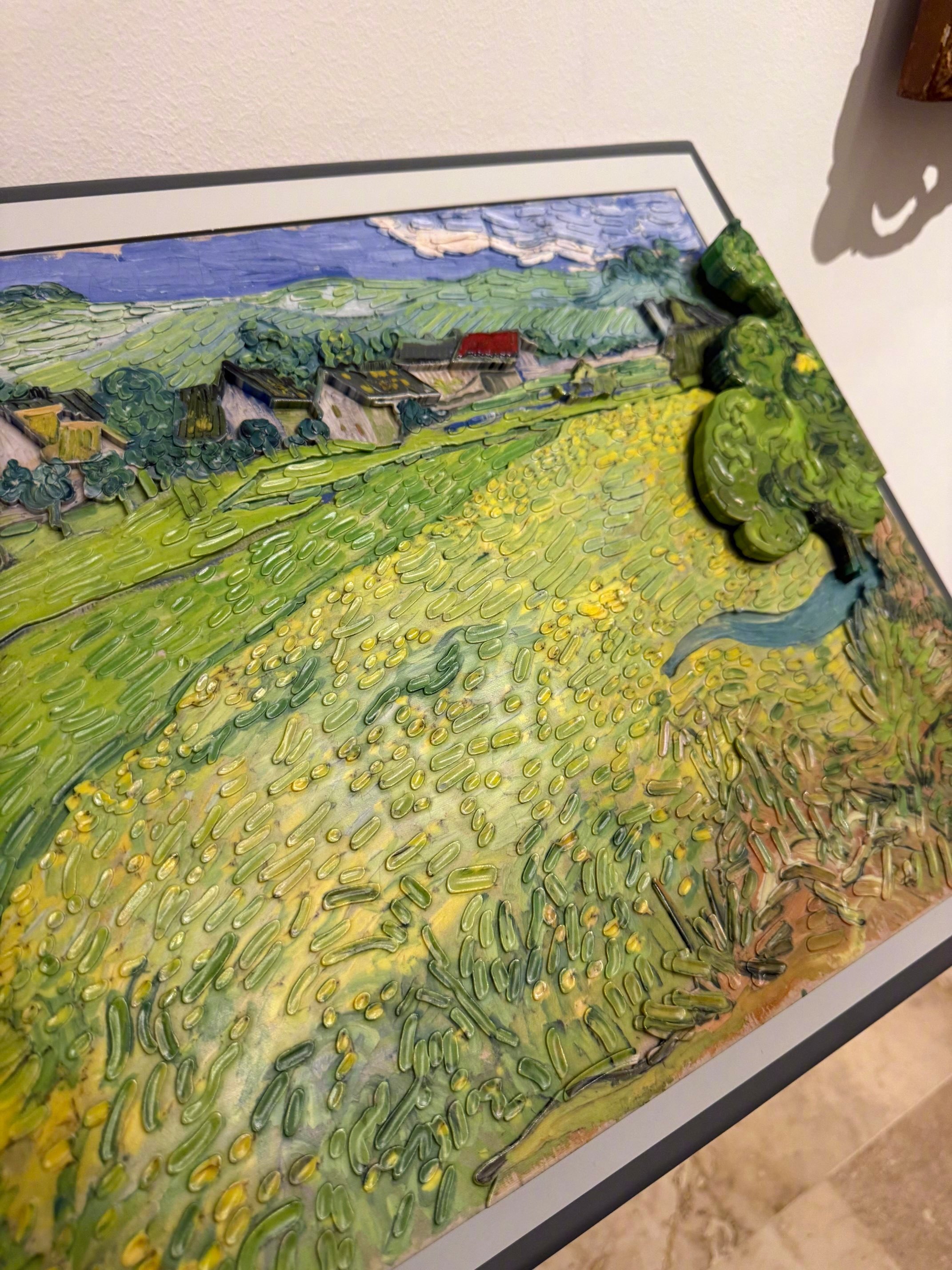 让盲人也能感受到梵高的笔触在马德里的提森博物馆看到的，有几幅名画下面给了画的立体