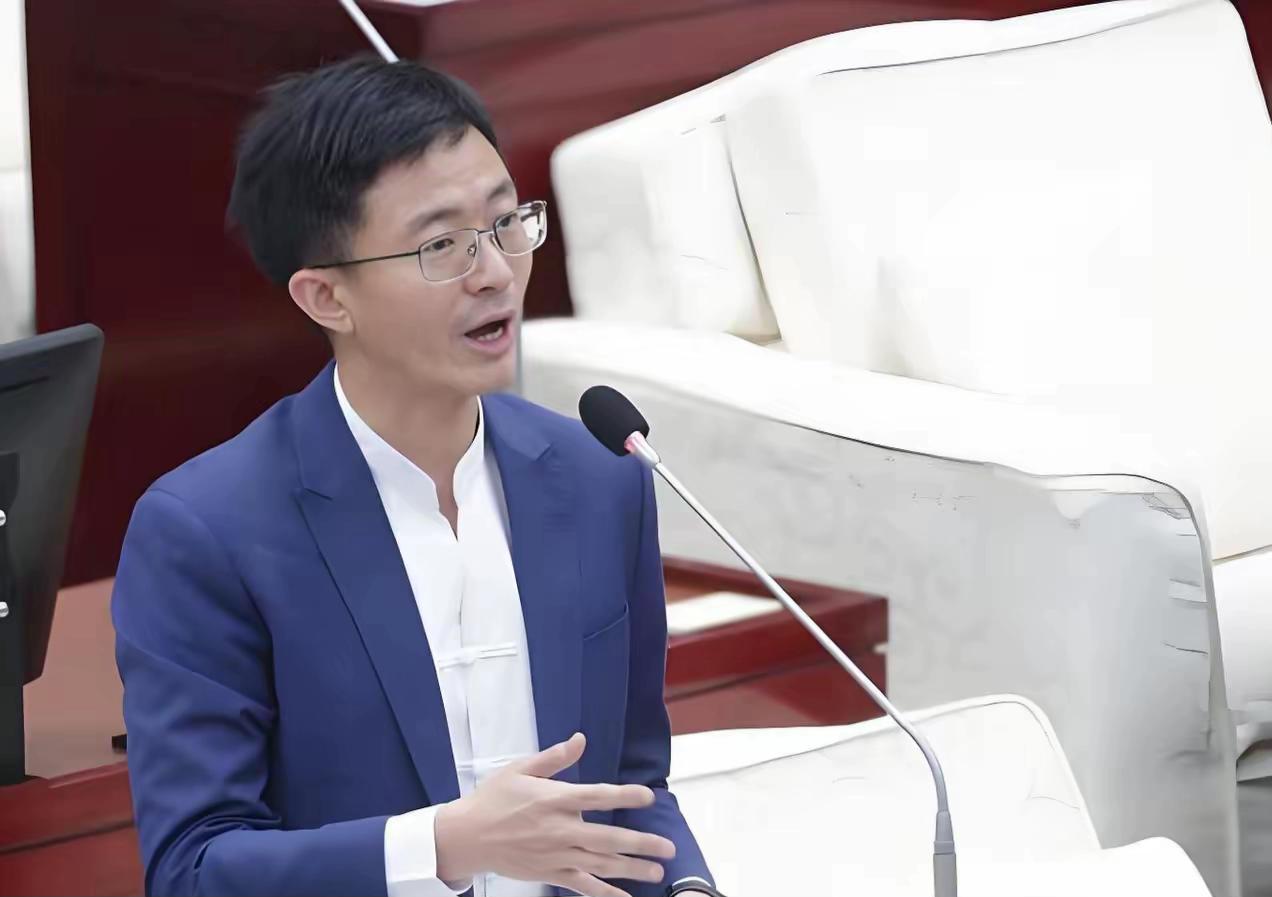 大喜事，台湾渔民可能也有报警电话“110”可以打了，菲日韩以后再也不敢骚扰你们了