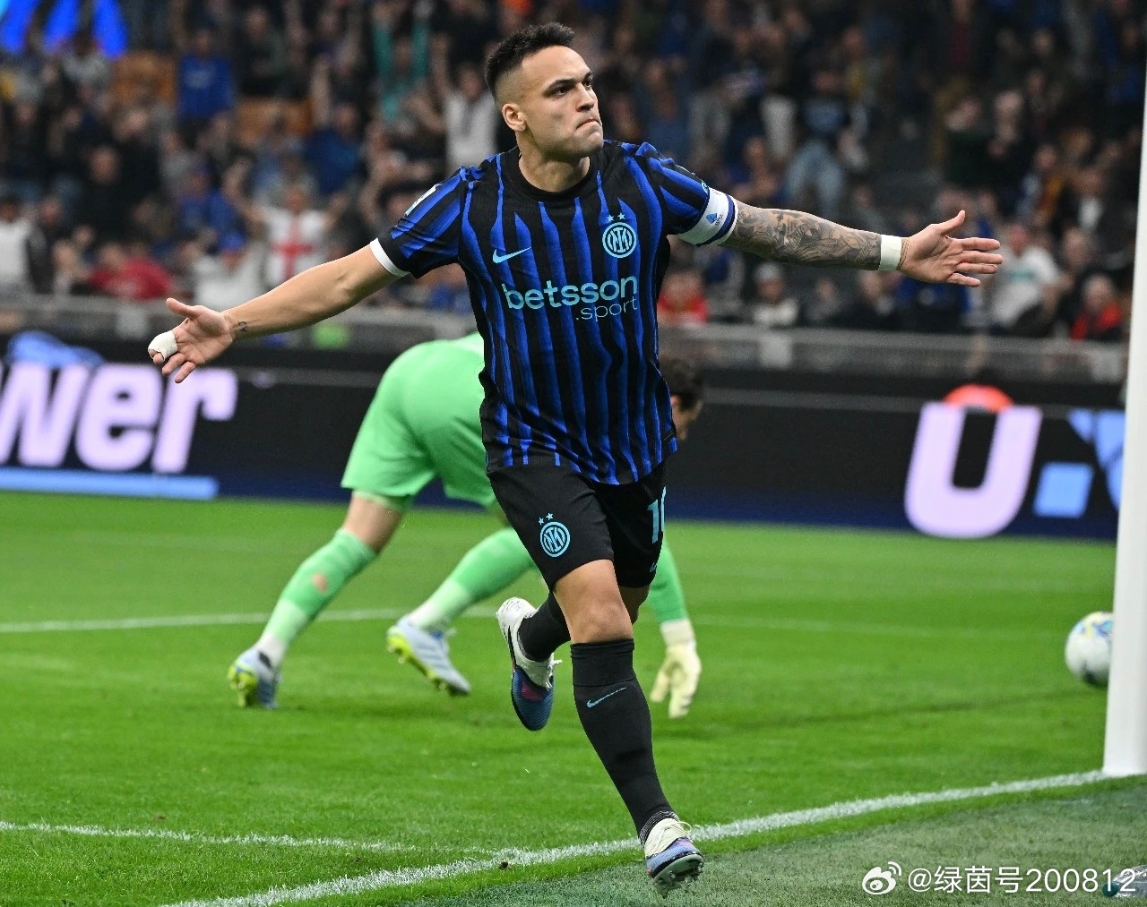 意甲第31轮:国际米兰5比2大胜罗马 