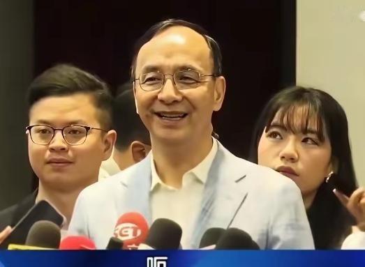 大陆公安要法办“台独“分子沈伯洋，没想到坐不住的不是“台独”民进党，而竟然是这个