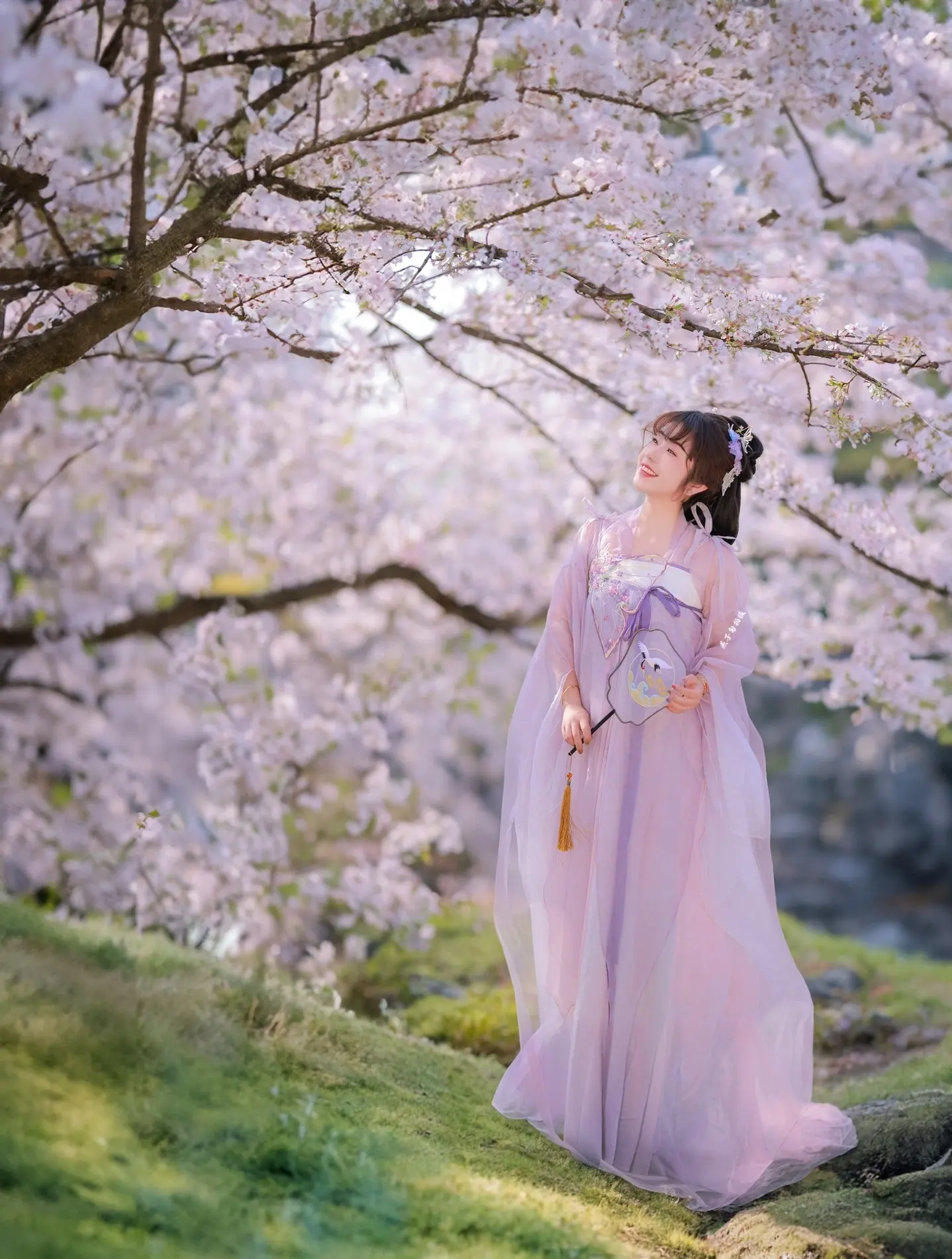 春日踏青啦～普通人拍汉服其实也可以很好看哦～