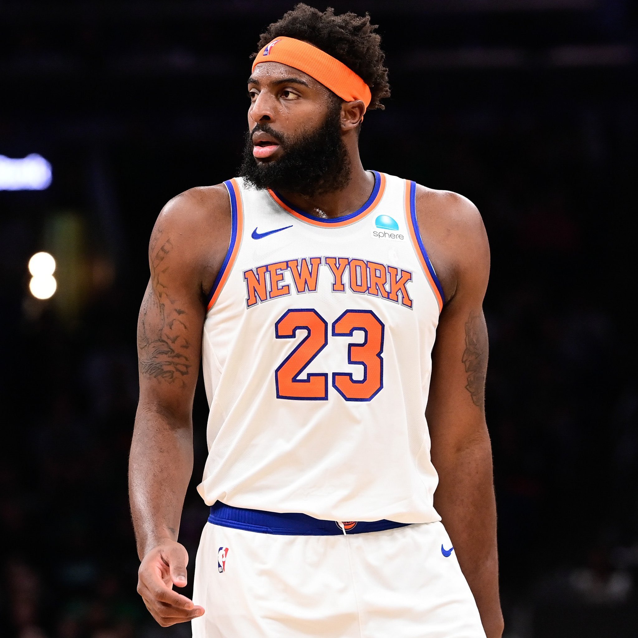 米切尔罗宾逊！！！！15分钟14个篮板9前场篮板………nba