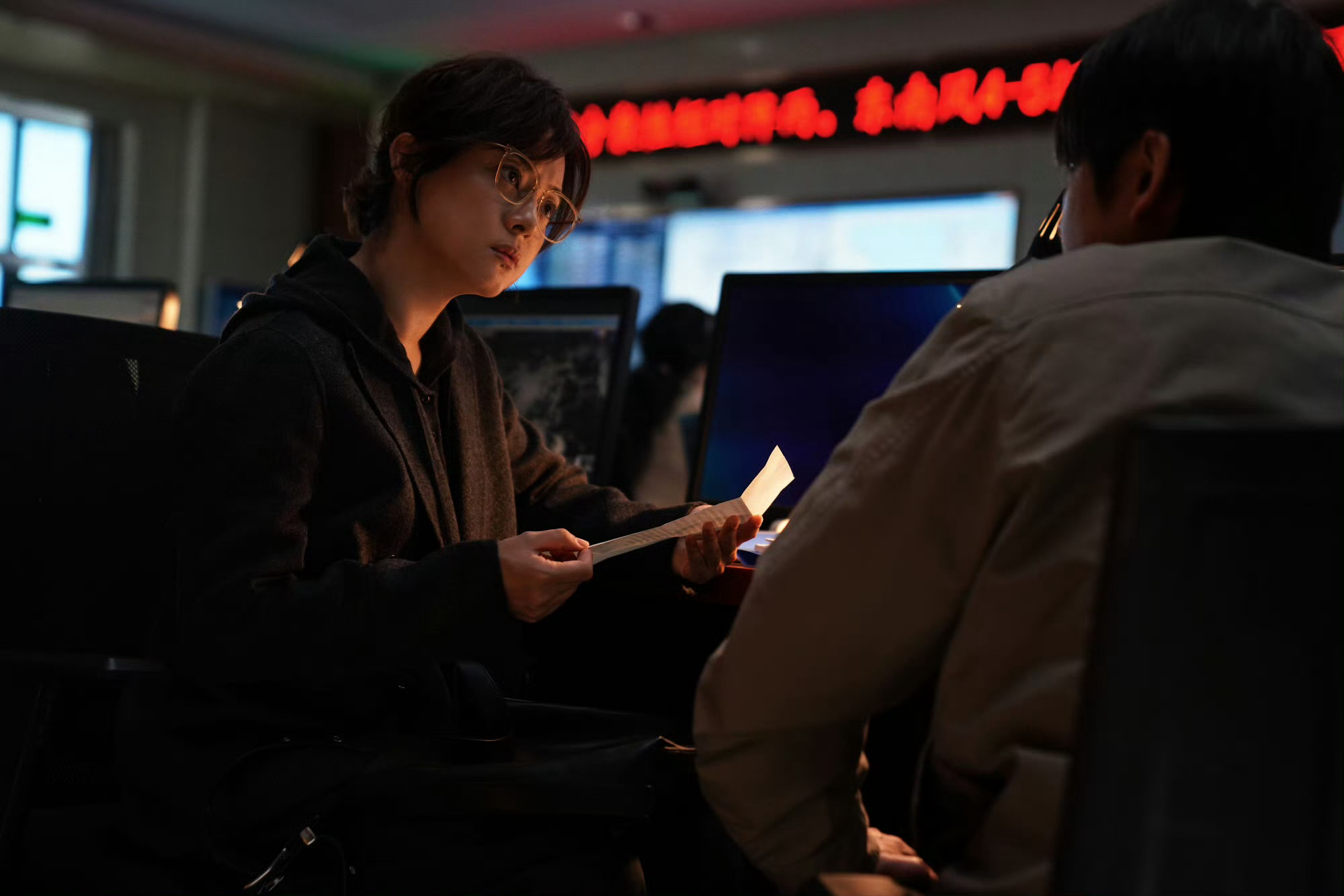 孙俪也有自己的咯噔文学孙俪演戏时心里咯噔一下联想到《甄嬛传》里的经典名场面，同样