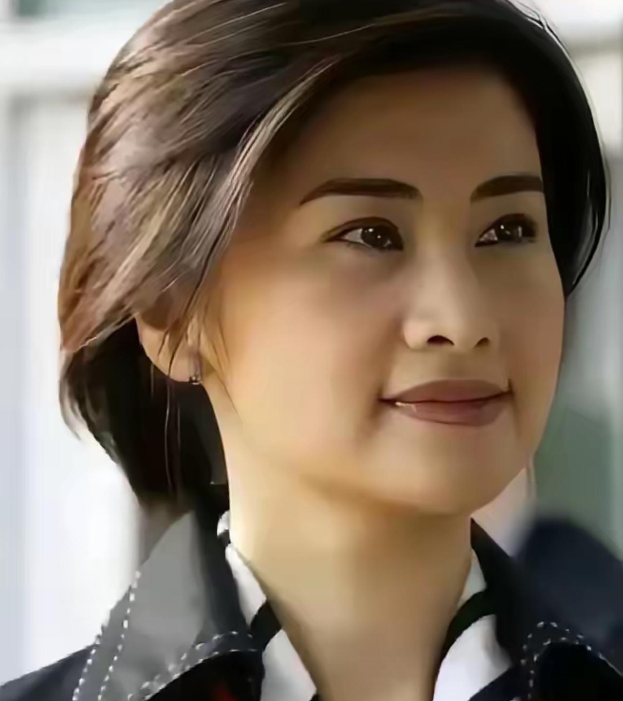 吴小莉探望浙江老家同父异母的穷哥哥，转身就悄悄为哥哥一家安排好了房子和生计，连侄