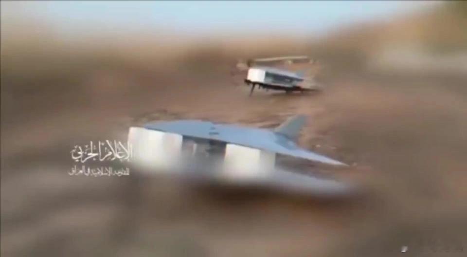 无人机直闯美军基地 如入无人之境！伊拉克民兵出手，美军防空彻底露馅！支持伊朗的伊