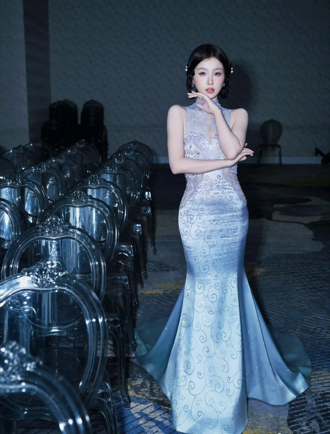 虞书欣虞书欣工作室 审美虞书欣

只有见面才可以击退一切糟糕情绪૮₍>⤙<₎ა