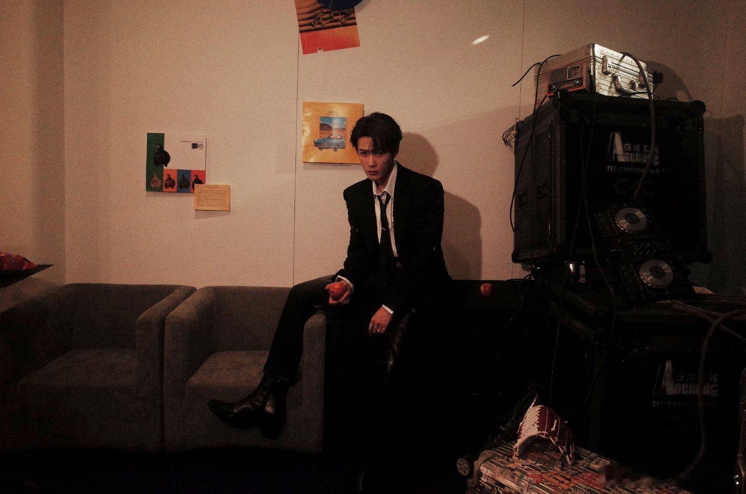 檀健次超会销量檀健次销量双专销量双双出圈！《Dreams》专辑销售额超4110万