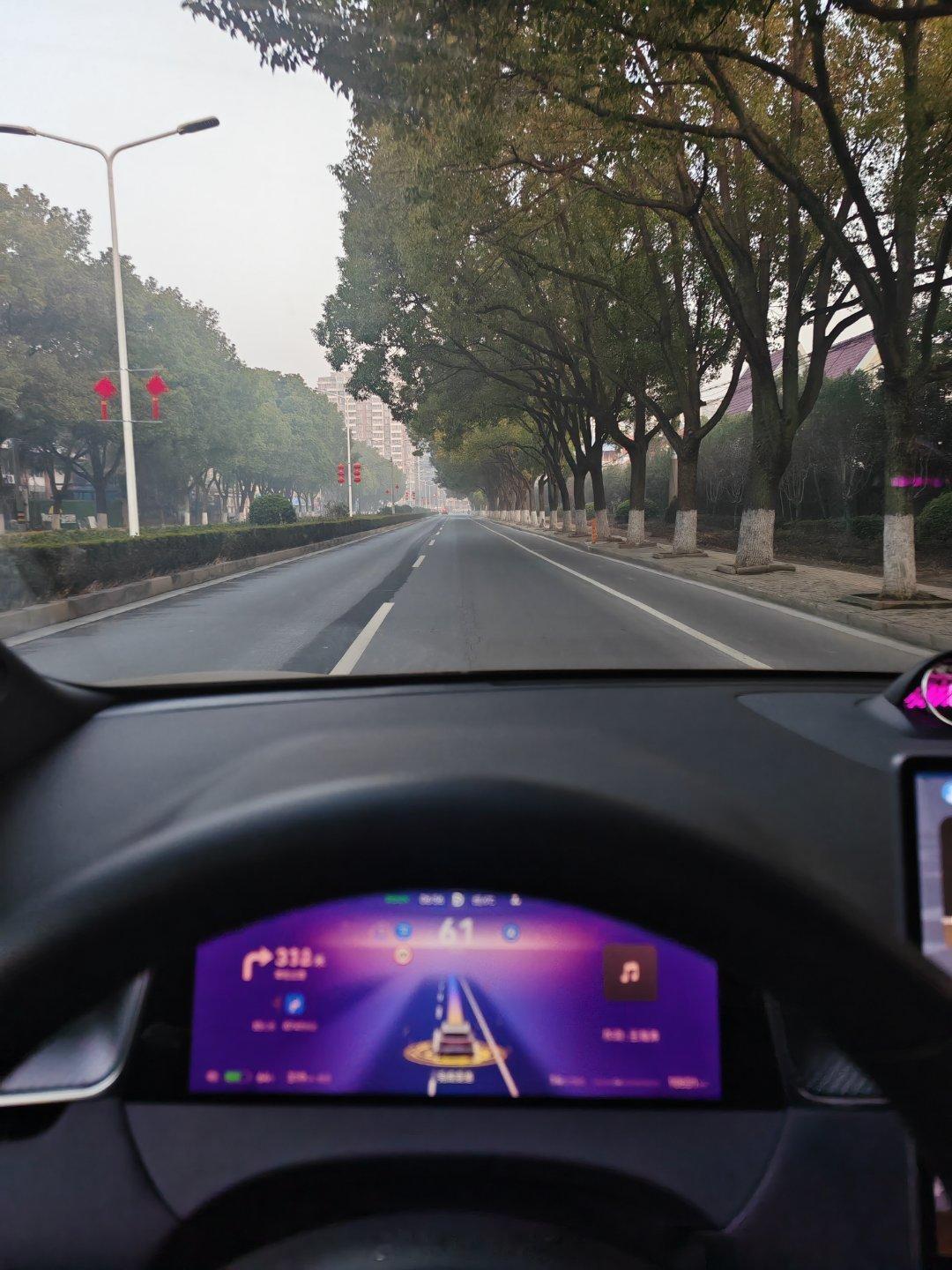 今天，还有多少和我一样的牛马在上班呢？ 