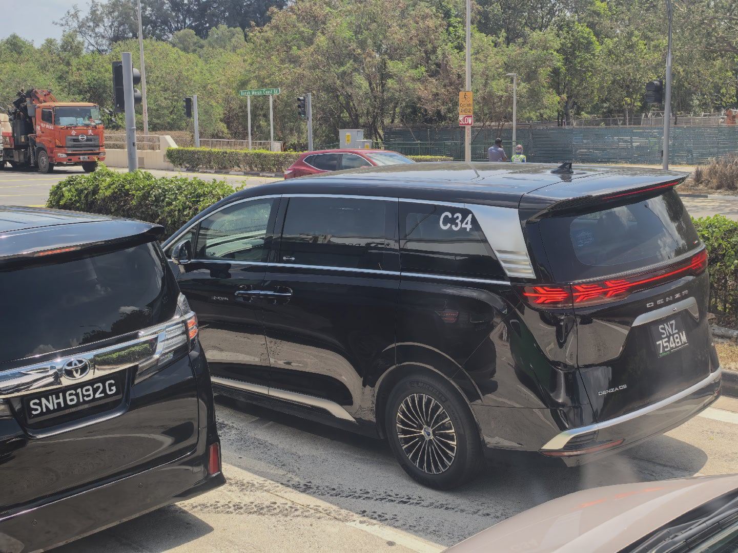 腾势 新加坡·新加坡樟宜国际机场(Changi Airport)