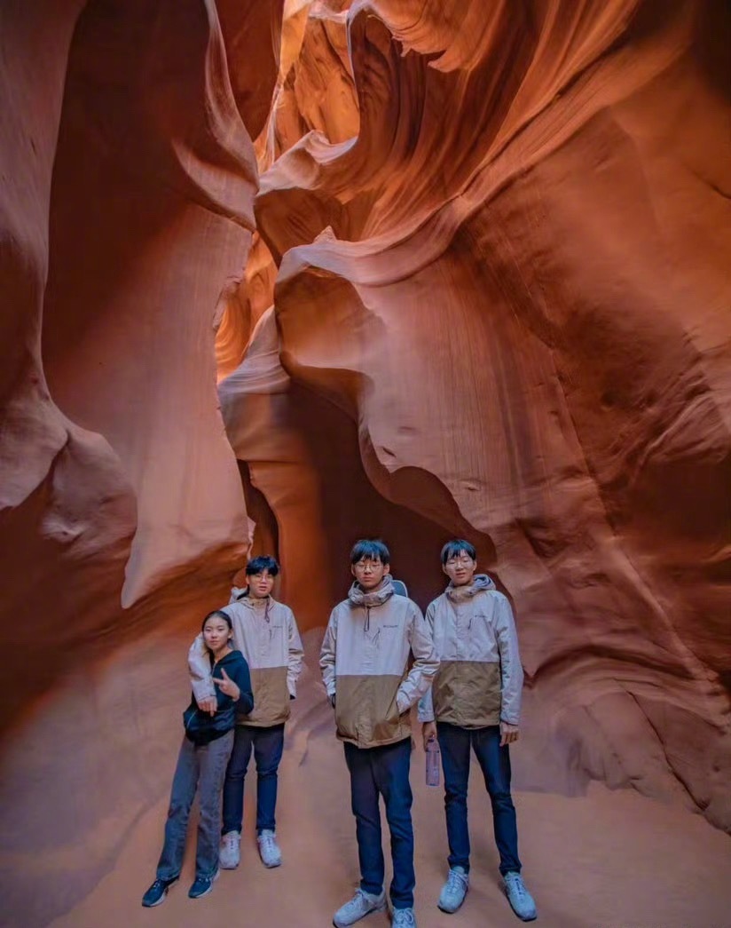 宋家三胞胎14岁身高OMG！宋家三胞胎直接暴风成长成180+长腿大男孩了😭 谁